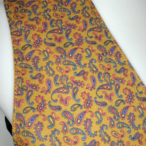 VINTAGE REVERSIBLE CORDUROY PAISLEY VEST - Picture 8 of 9